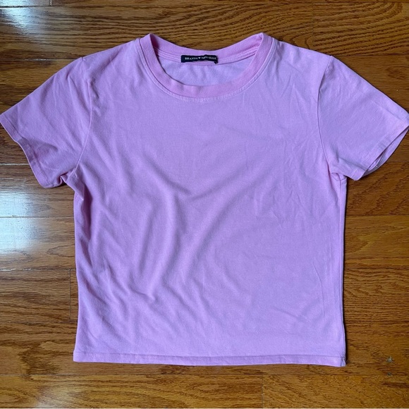 Brandy Melville pink size one size (no size in shirt) cropped tee. - Picture 2 of 4